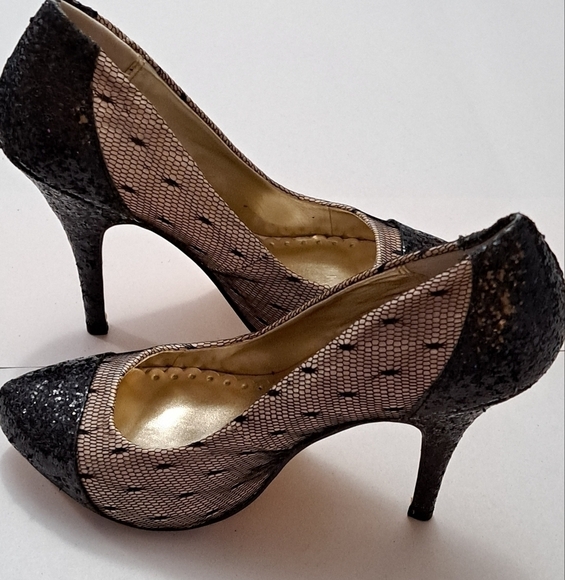 LuLu Townsend Victoria Sequin & Fishnet Stiletto  Size 7M - Picture 6 of 11